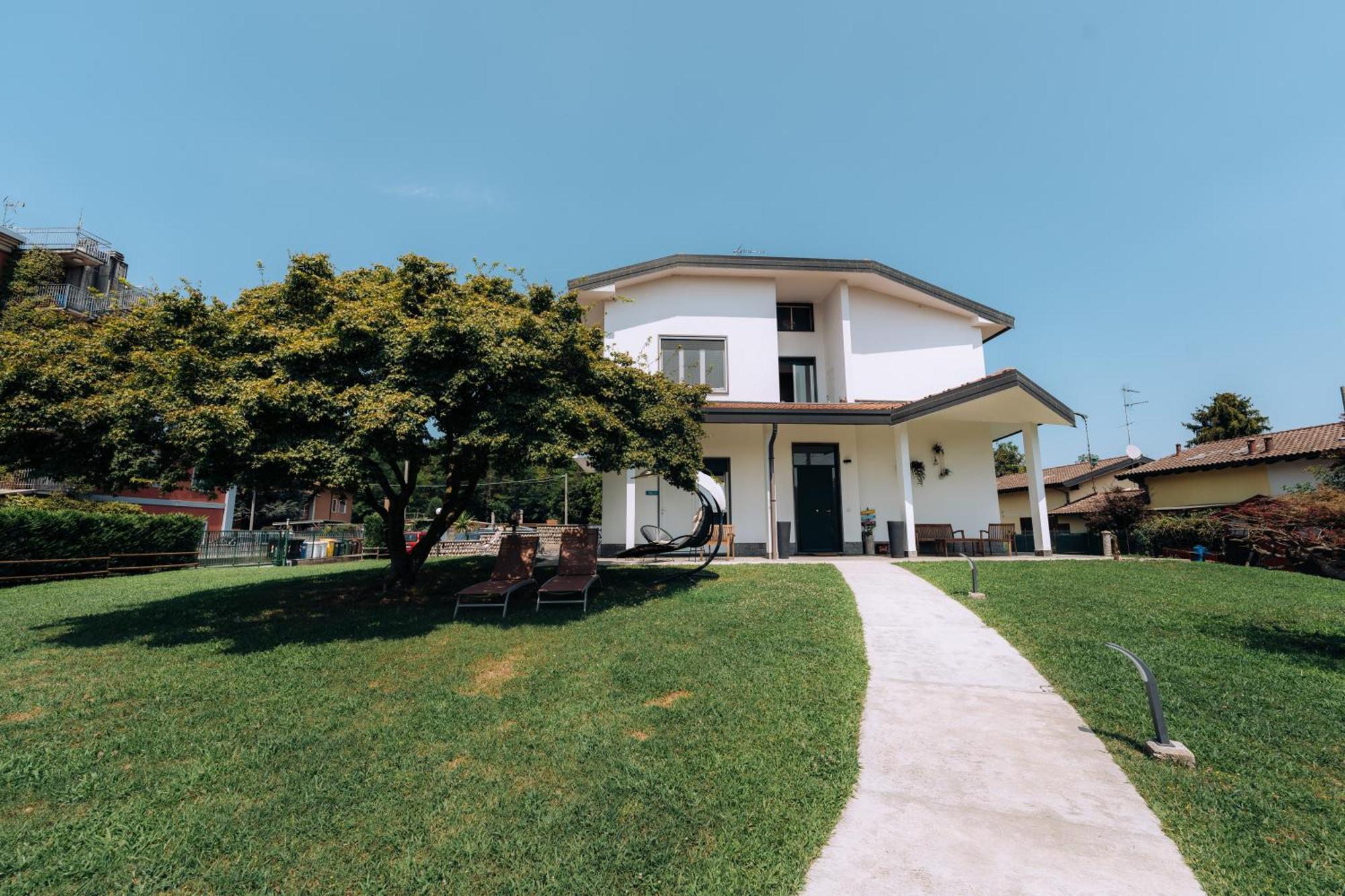 Bed and Breakfast Sleep & Fly Malpensa Case Nuove  Exterior foto